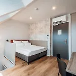 아파트호텔 Brera Serviced Sindelfingen 3*